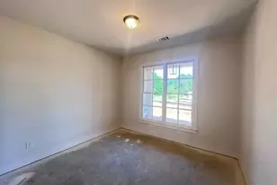 4779 E Reed Rd, Gainesville, GA 30507 - Photo 5