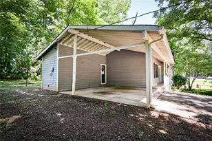 9055 Kelly Ct, Jonesboro, GA 30236 - Photo 7