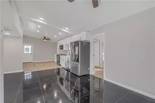 375 Bell St SE, Marietta, GA 30060 - Photo 7