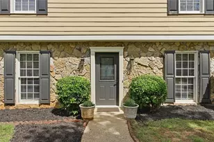 230 Truehedge Trce, Roswell, GA 30076 - Photo 3