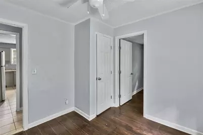 281 Valley Lake Drive, Stone Mountain, GA 30087 - Photo 25