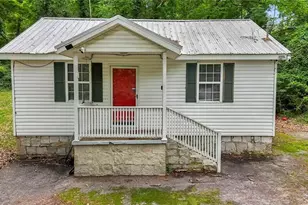 281 Valley Lake Dr, Stone Mountain, GA 30087 - Photo 1