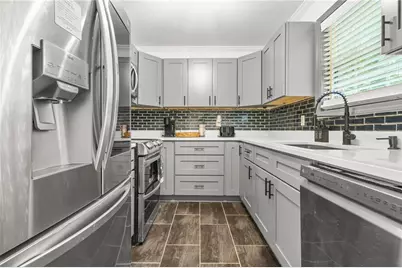 545 Elmwood Road #A & B, Atlanta, GA 30318 - Photo 5