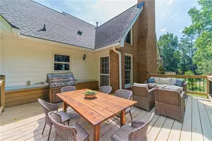 570 Trombley Bay Ln, Lawrenceville, GA 30044 - Photo 7