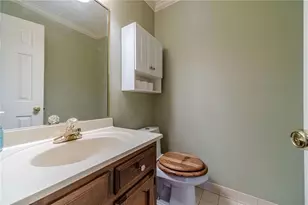 570 Trombley Bay Ln, Lawrenceville, GA 30044 - Photo 15