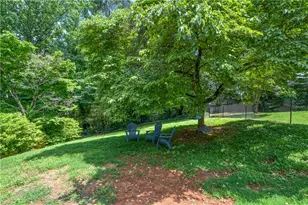 1333 Concord Cir SW, Lilburn, GA 30047 - Photo 47