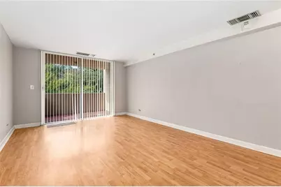 1501 Clairmont Road #323, Decatur, GA 30033 - Photo 5