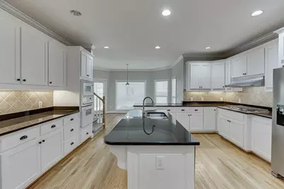 9345 Riverclub Parkway, Duluth, GA 30097 - Photo 25