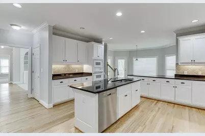 9345 Riverclub Parkway, Duluth, GA 30097 - Photo 23