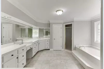 9345 Riverclub Parkway, Duluth, GA 30097 - Photo 45