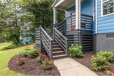 1585 Mary George Avenue NW, Atlanta, GA 30318 - Photo 3