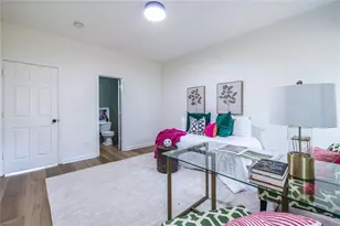 1585 Mary George Ave NW, Atlanta, GA 30318 - Photo 21