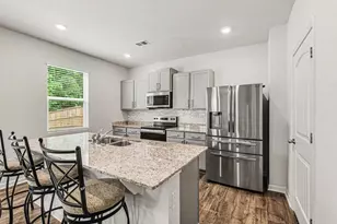 8233 Bluewater Dr, Fairburn, GA 30213 - Photo 17