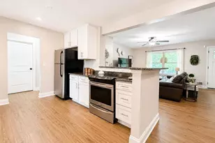 5806 Stonehaven Dr NW, Kennesaw, GA 30152 - Photo 9