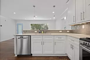 2062 Clairmont Terrace, Atlanta, GA 30345 - Photo 7