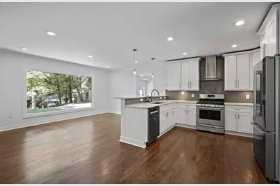 2062 Clairmont Terrace, Atlanta, GA 30345 - Photo 5
