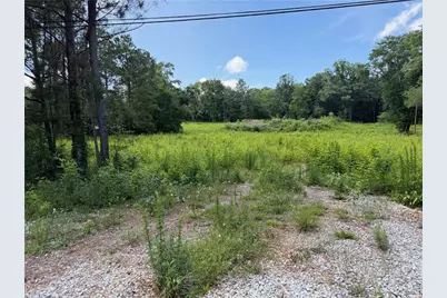 261 Village Parkway, Pendergrass, GA 30567 - Photo 3