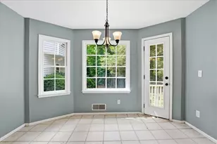 713 Chesterfield Dr, Lawrenceville, GA 30044 - Photo 19