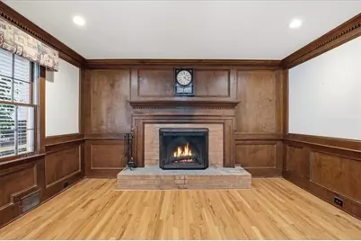 713 Chesterfield Drive, Lawrenceville, GA 30044 - Photo 11