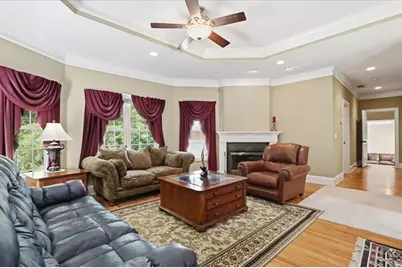 713 Chesterfield Drive, Lawrenceville, GA 30044 - Photo 35