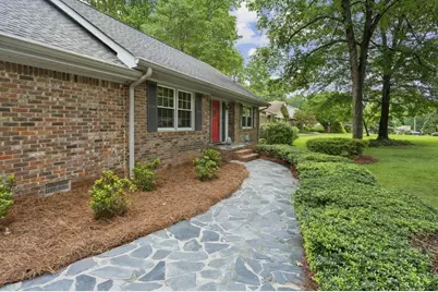 2761 Sagamore Hill Drive SE, Marietta, GA 30067 - Photo 11
