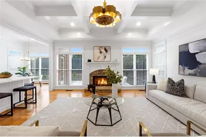 1112 Valley Overlook Drive NE, Atlanta, GA 30324 - Photo 3