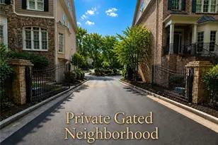 1112 Valley Overlook Dr NE, Atlanta, GA 30324 - Photo 5