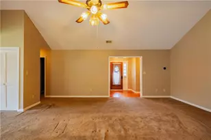 11058 Hunters Ln, Hampton, GA 30228 - Photo 7