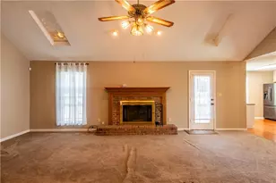 11058 Hunters Ln, Hampton, GA 30228 - Photo 9