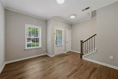 633 Broadview Place, Atlanta, GA 30324 - Photo 5