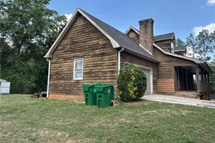 667 King Rd, Stone Mountain, GA 30088 - Photo 3