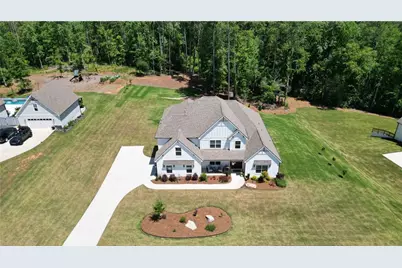 65 Starr Place, Newnan, GA 30263 - Photo 1