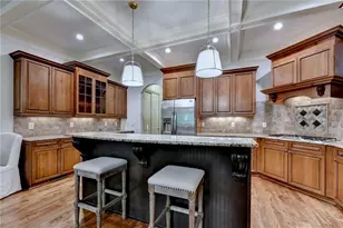 240 Wisteria Cir, Roswell, GA 30076 - Photo 15