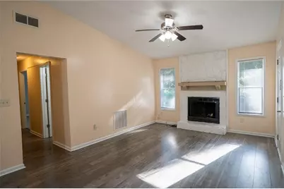 4007 Stacy Lane, Snellville, GA 30039 - Photo 5