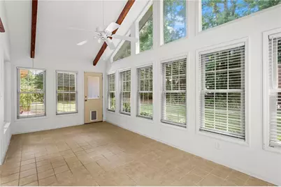 146 Lakeside Drive NW, Kennesaw, GA 30144 - Photo 21
