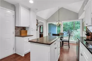 5587 Patrick Ct, Peachtree Corners, GA 30092 - Photo 7