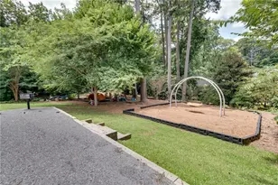 1525 Springbrook Dr, Decatur, GA 30033 - Photo 39