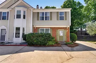 2762 Terrell Trace Dr SE, Marietta, GA 30067 - Photo 1