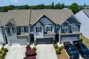 723 Woodstock Grove Dr, Woodstock, GA 30188 - Photo 3