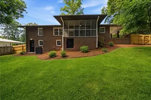 61 Barrett Cir SE, Marietta, GA 30060 - Photo 25