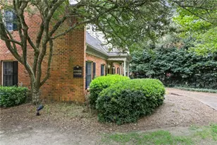 28306 Plantation Dr NE, Atlanta, GA 30324 - Photo 35