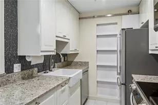 28306 Plantation Dr NE, Atlanta, GA 30324 - Photo 11