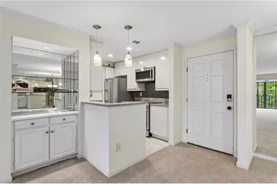 28306 Plantation Drive NE #28306, Atlanta, GA 30324 - Photo 15