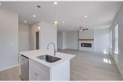 24 Camellia Drive, Fairburn, GA 30213 - Photo 11