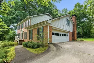5506 Reston Ct, Atlanta, GA 30338 - Photo 3