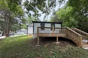 1551 Broad St NE, Conyers, GA 30012 - Photo 9