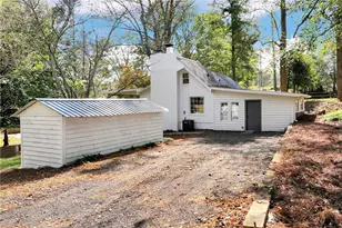 75 Lake Dr, Dawsonville, GA 30534 - Photo 5