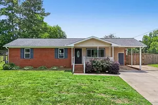 202 Plantation Ave, Cedartown, GA 30125 - Photo 3