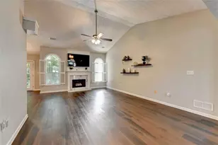 572 Staghorn Ln, Suwanee, GA 30024 - Photo 19