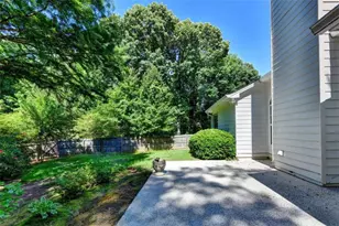 572 Staghorn Ln, Suwanee, GA 30024 - Photo 57
